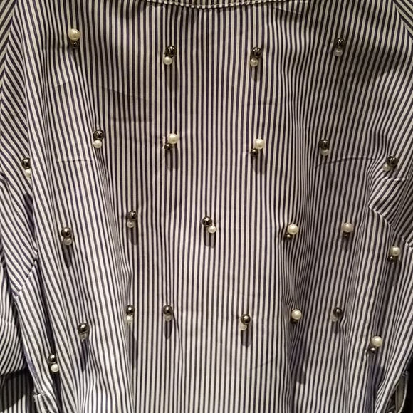 Ruffled long sleeve ,blue and white top - Picture 2 of 3